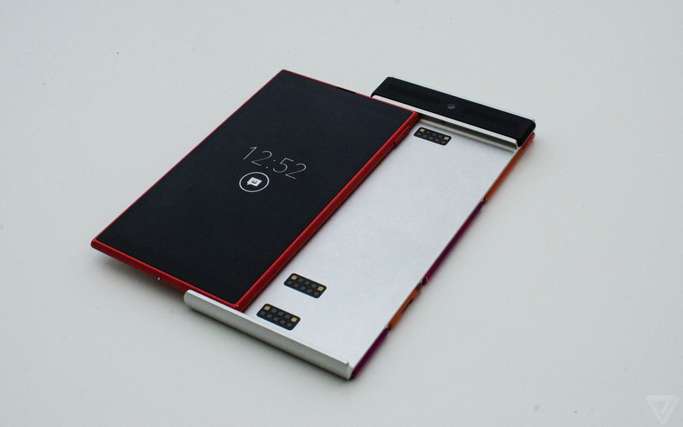 Ảnh thực tế nguyên mẫu điện thoại lắp ghép Project Ara Ảnh thực tế nguyên mẫu điện thoại lắp ghép Project Ara